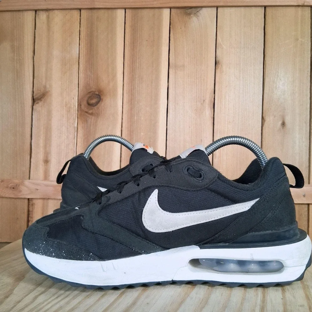 Nike Air Max‎ Dawn Shoes Womens 8.5 Black Mesh Running Sneakers DC4068-001